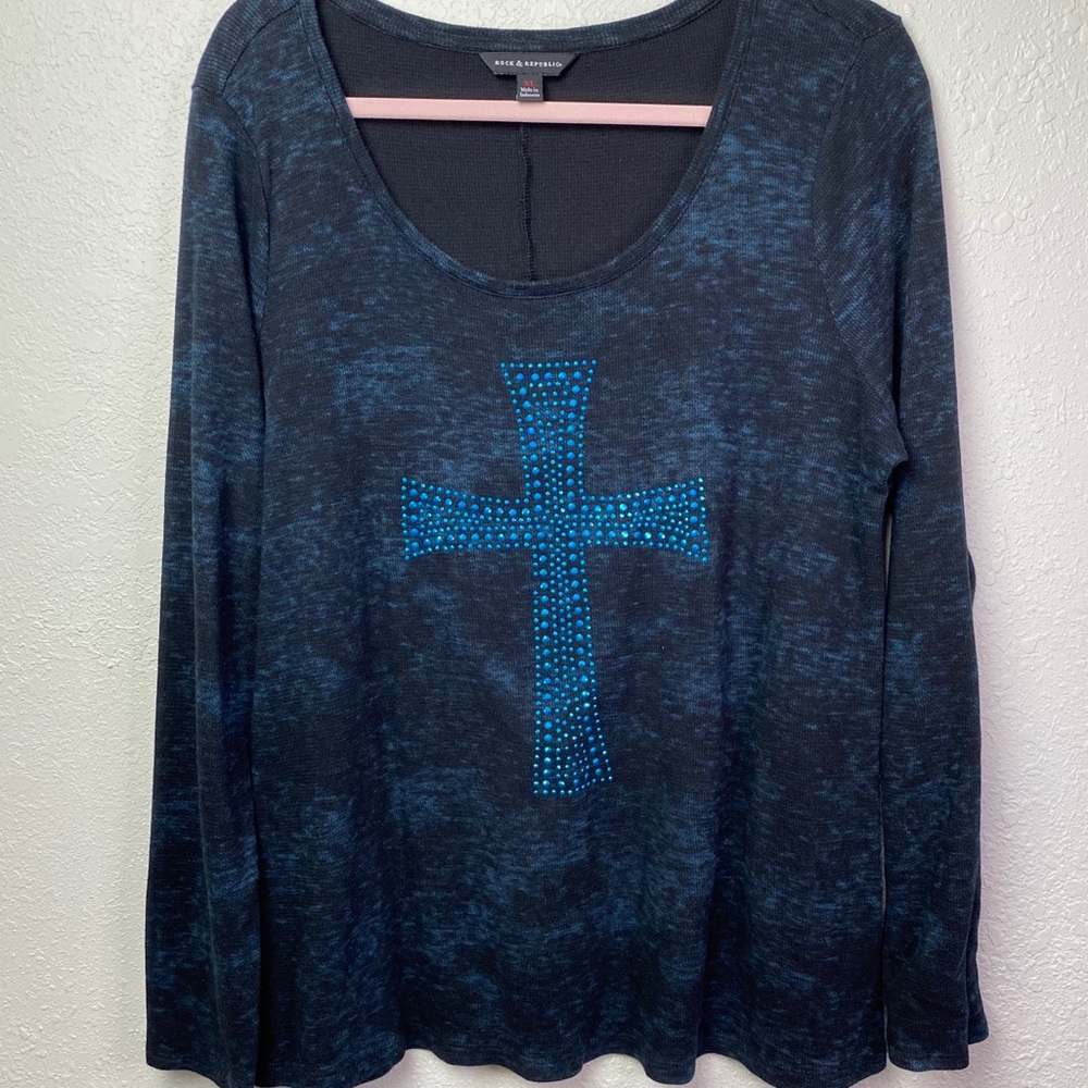 Rock & Republic long sleeve thermal w/cross blue